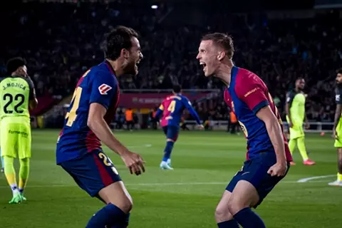 يجيدها مع فليك.. برشلونة يواصل تحطيم الأرقام القياسية